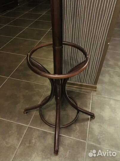 Вешалка напольная