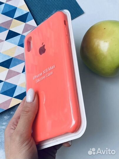 Чехол на iPhone XS Max