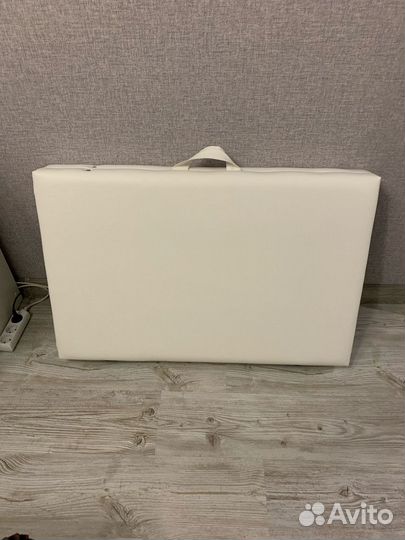 Кушетка косметолога складная новая