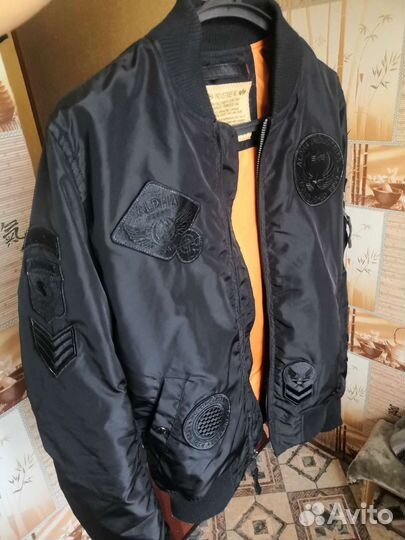 Бомбер alpha industries