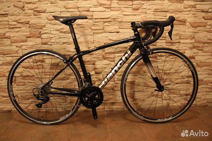 Продам велосипед шоссейный Bianchi Via Nirone 7