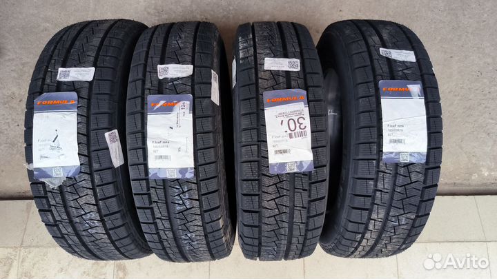 Pirelli Formula Ice FR 185/65 R15 92T