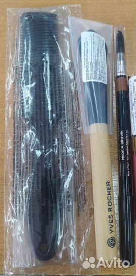 Карандаш для бровей, кисть