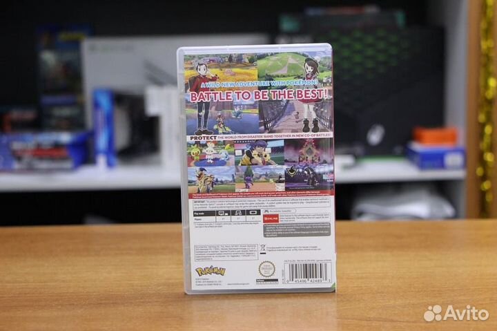 Pokemon Shield (switch, англ, бу)
