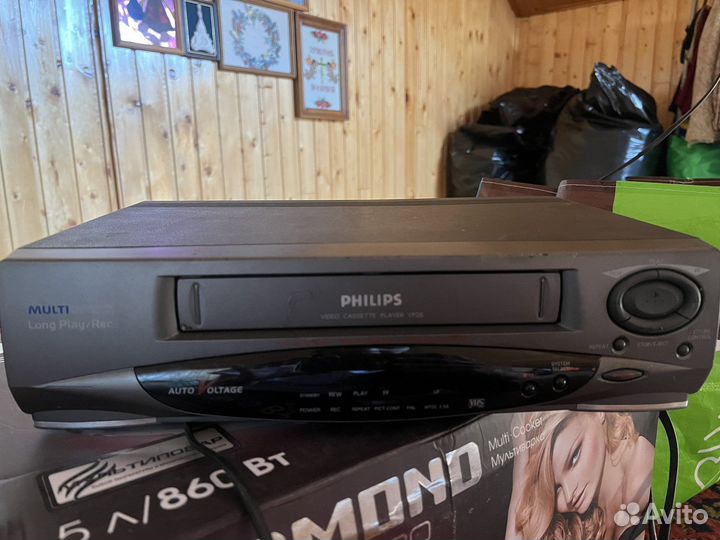 Видеомагнитофон