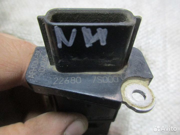 Датчик массового расхода воздуха Nissan Murano (Z5