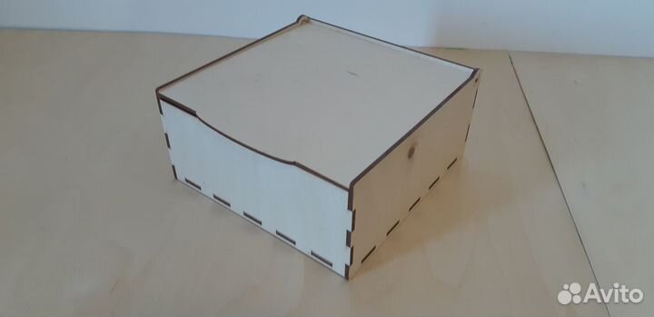 Шкатулки / коробочки / ящички деревянные