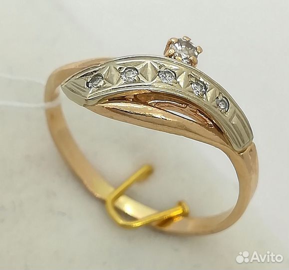 Кольцо / размер 17 / 1,78г / Золото585 / фианиты круглые