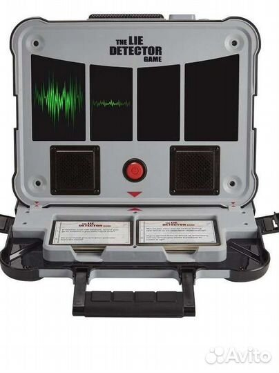 Настольная игра Hasbro детектор лжи новая оригинал