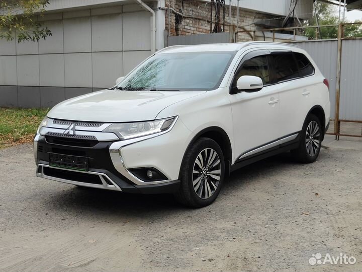 Mitsubishi Outlander 2.0 CVT, 2019, 44 223 км