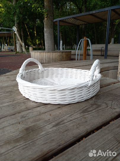 Поднос плетёный