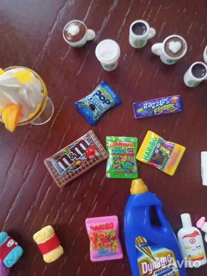 Еда,вещи для Барби,Sylvanian Families и др.кукол