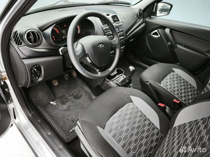 ВАЗ Granta Cross 1.6 МТ, 2022, 42 132 км