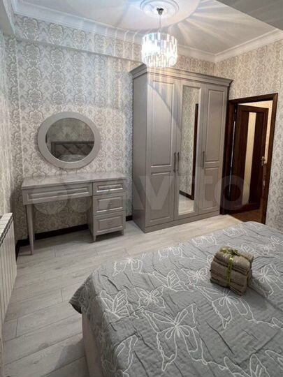 2-к. квартира, 63 м², 3/10 эт.