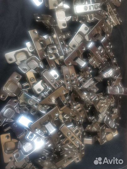 Петли мебельные. Фурнитура