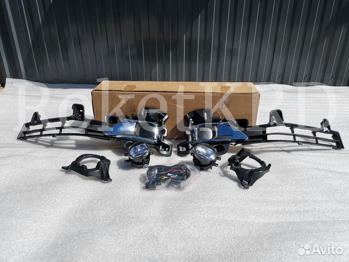 Туманки в сборе Toyota Land Cruiser 200 15-2020г