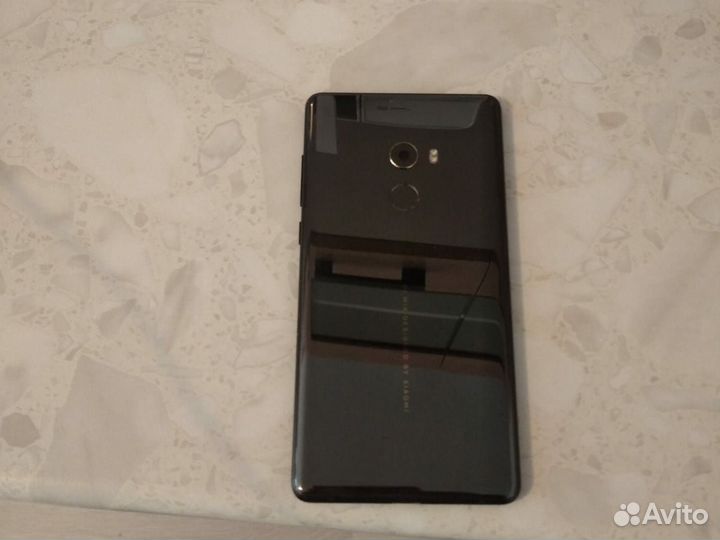Телефон Xiaomi mi mix2