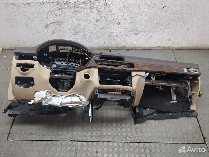 Панель передняя салона Mercedes CLS C218, 2013