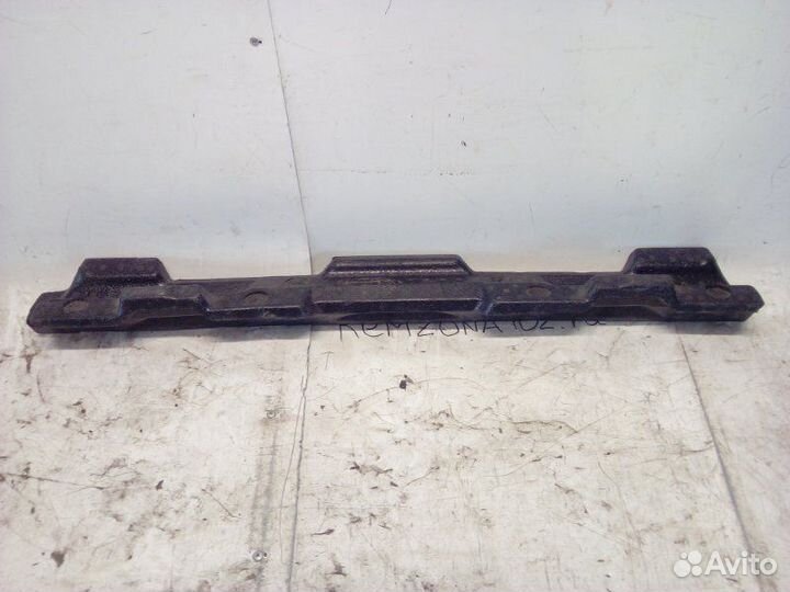 Усилитель бампера задний Toyota Camry V40