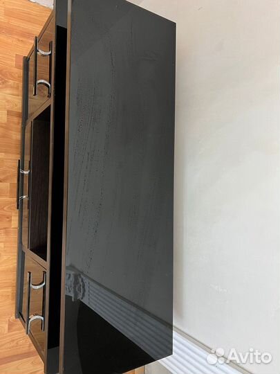 Тумба под телевизор