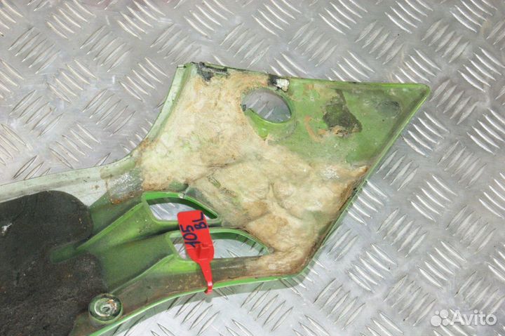 Пластик задний Kawasaki ZXR250, ZX250C