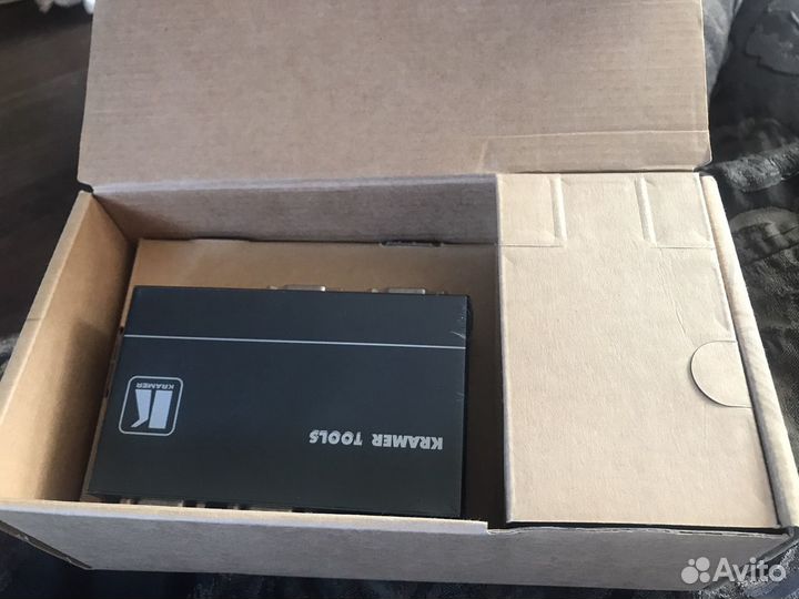 VP-300K усилитель-распределитель