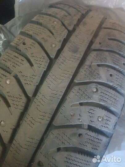 Bridgestone Ice Cruiser 7000S 225/60 R17