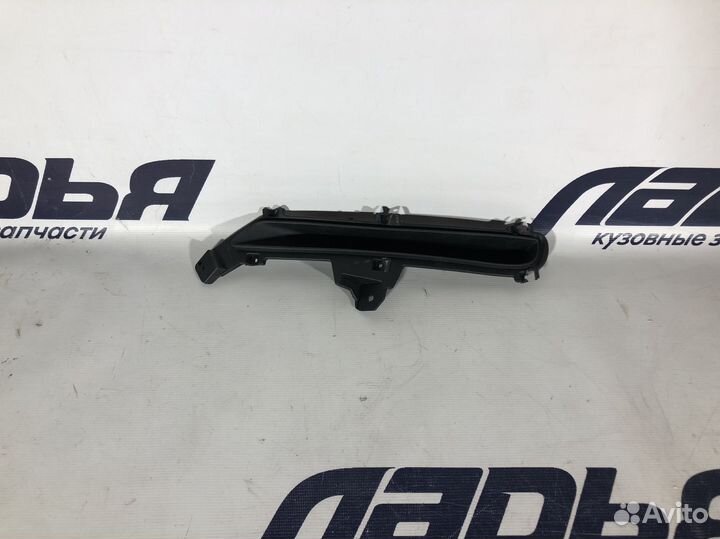 Заглушка дхо Kia Rio(15) правая