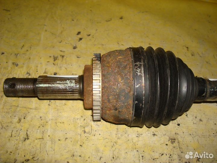 Привод Nissan X-trail NT30 (Переднее Левое)