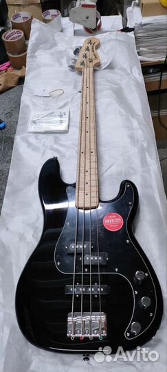 Бас-гитара fender squier Affinity Precision Bass P