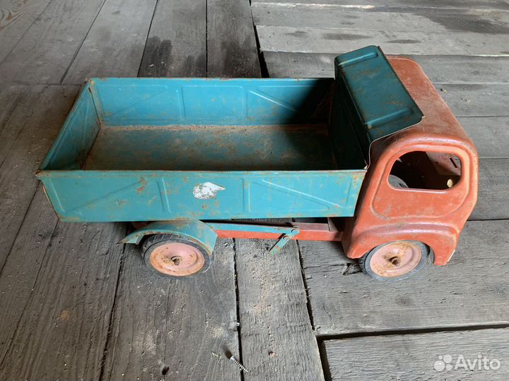 Ретро мобиль. Интерьер