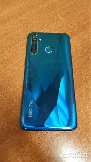 realme 5 Pro, 4/128 ГБ