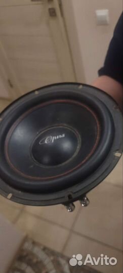 Активный сабвуфер