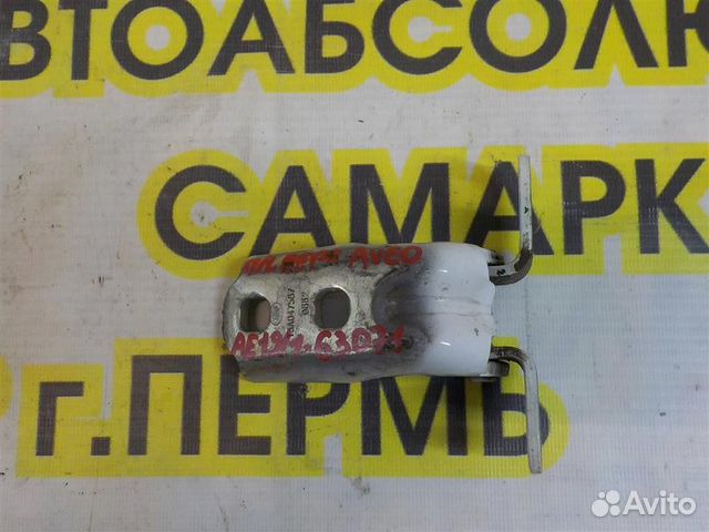 Петля двери передней левой верхняя Chevrolet Aveo