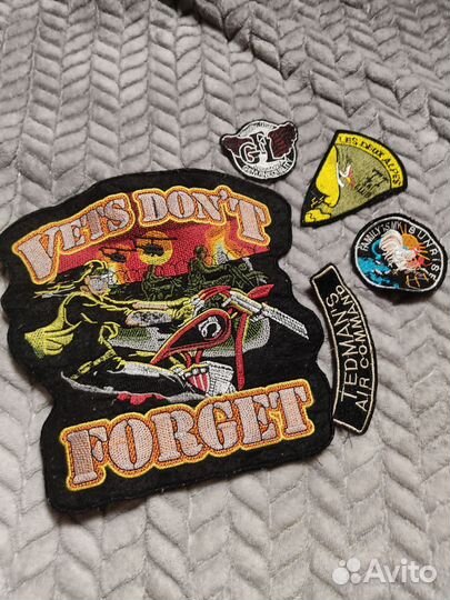 Нашивка шеврон