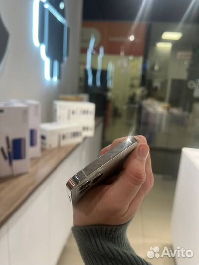 iPhone 12 Pro, 256 ГБ