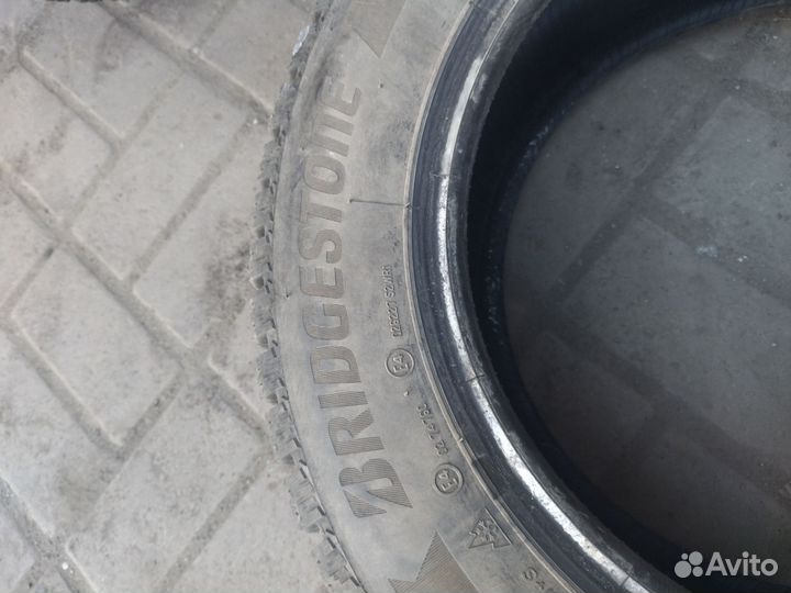 Bridgestone Ice Cruiser 7000S 185/60 R14