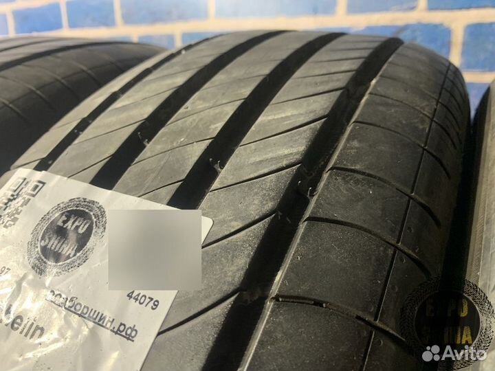 Michelin Primacy 4 215/65 R17 99V
