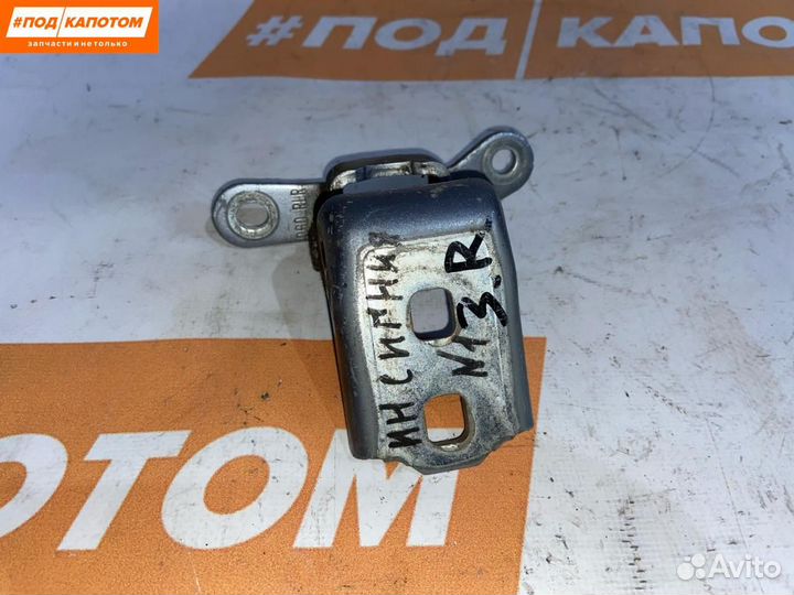 Петля двери правой Opel Insignia (A) (2008 - 2014)