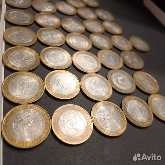 Юбилейные монеты России 10 р. Биметаллические