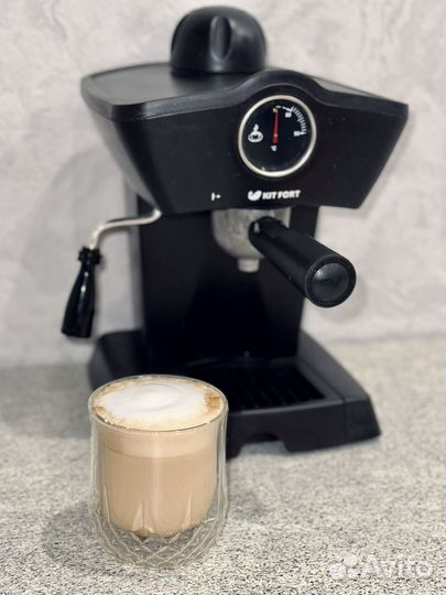 Кофеварка рожковая Кіtfort кт-706