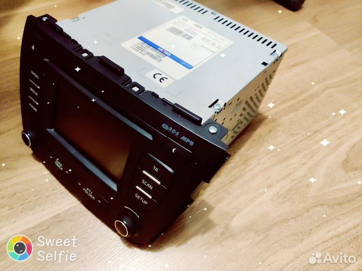 Штатная автомагнитола на KIA sorento