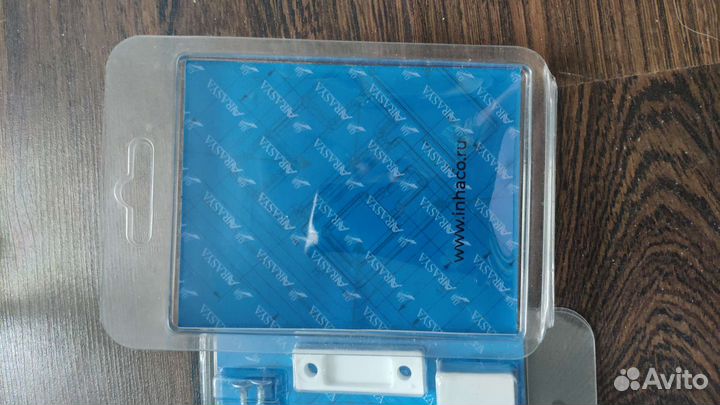 Замки для окон