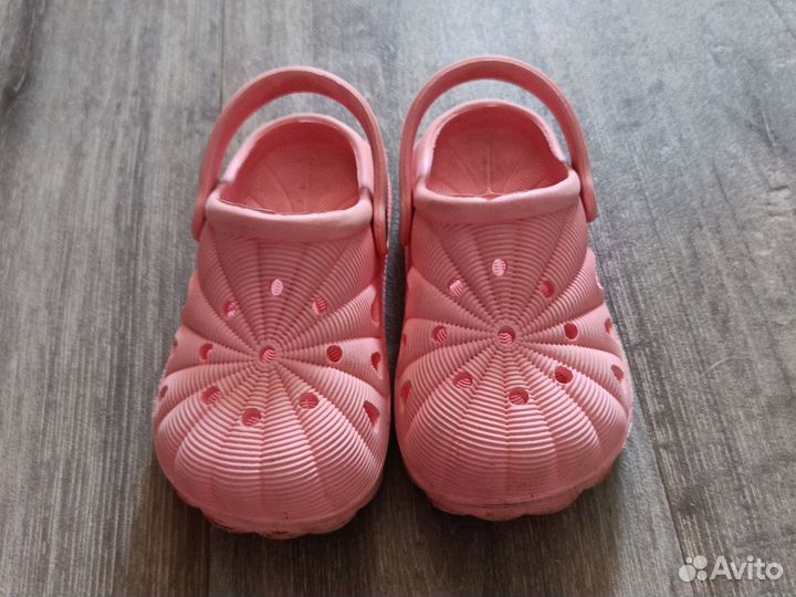 Летняя обувь детская 26 р