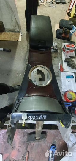 Подлокотник и консоль кпп mark x grx120