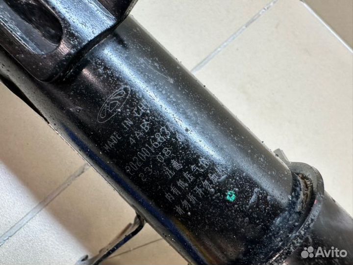 Амортизатор передний правый Chery Tiggo 7 Pro Max