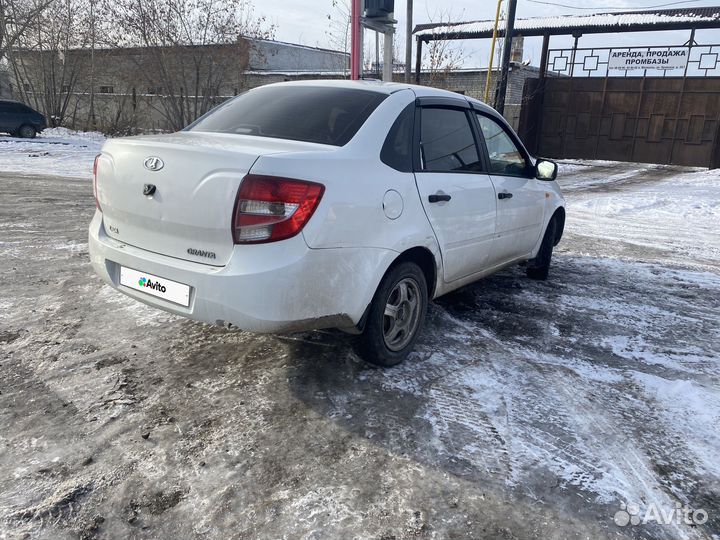 LADA Granta 1.6 МТ, 2013, 241 000 км