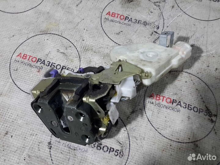 Замок задний левый Nissan Almera Classic B10