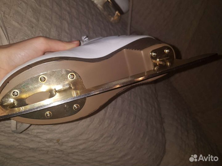 Коньки фигурные atemi