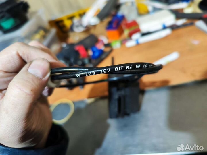 Замок зажигания Мерседес w203 w209 203545908